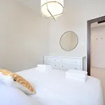 3Br Rooftop Retreat Near Hilton Beach By Holyguest